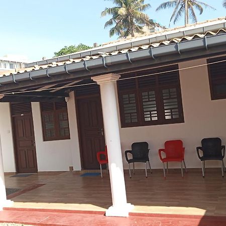 Sunset Beach Villa Galle Buitenkant foto