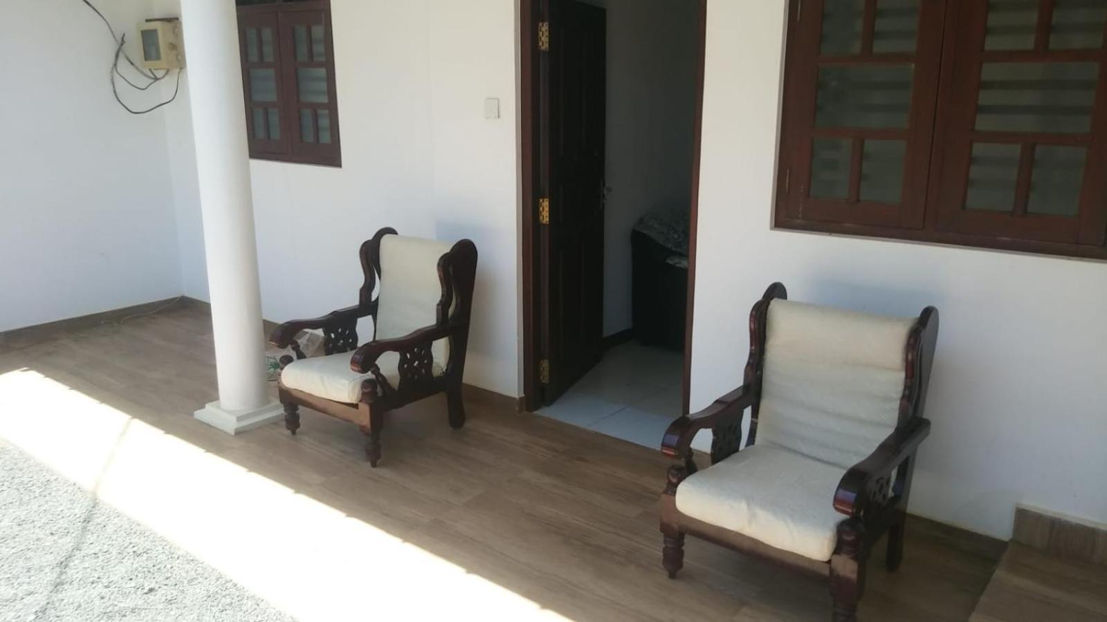 Sunset Beach Villa Galle Buitenkant foto
