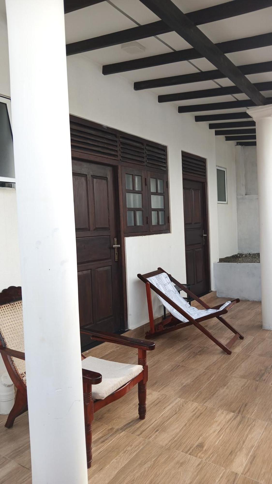 Sunset Beach Villa Galle Buitenkant foto
